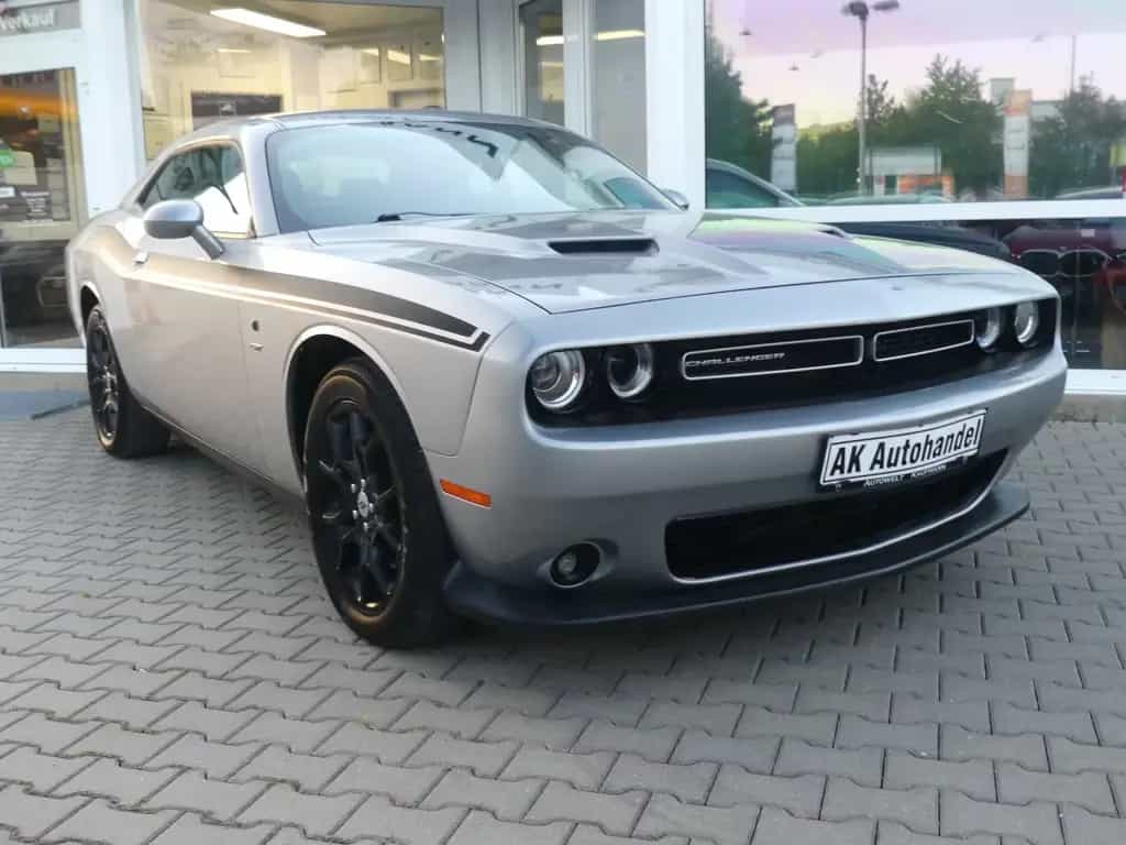 Dodge Challenger GT AWD Leder 07/2017-photo-2
