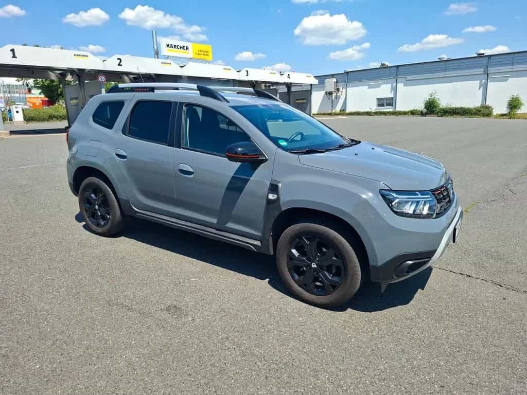 Dacia Duster II Extreme TCE 130 Navi/LED/Kamera 09/2022-photo-2