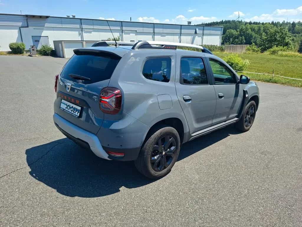 Dacia Duster II Extreme TCE 130 Navi/LED/Kamera 09/2022-photo-3