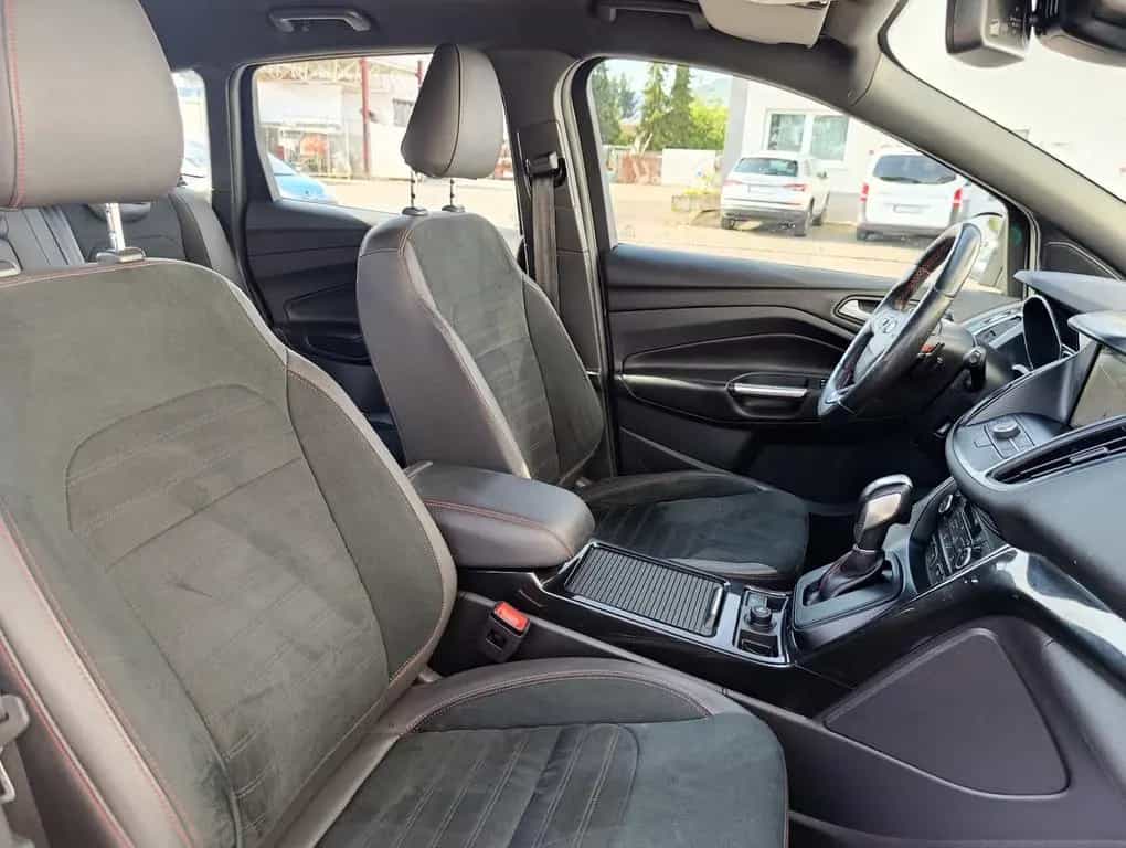 Ford Kuga ST-Line 4WD Alcantara Navi SHZ LHZ PDC 04/2019-photo-13