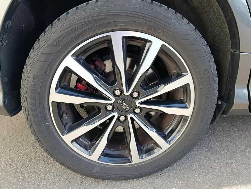 Ford Kuga ST-Line 4WD Alcantara Navi SHZ LHZ PDC 04/2019-photo-34