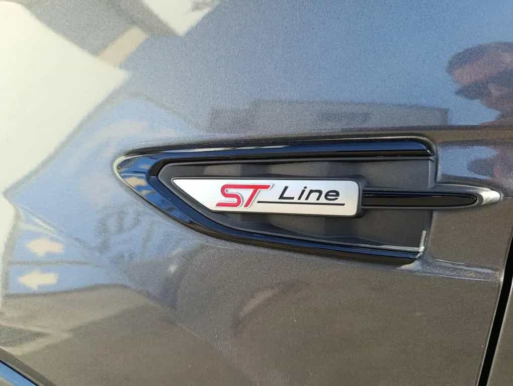Ford Kuga ST-Line 4WD Alcantara Navi SHZ LHZ PDC 04/2019-photo-7