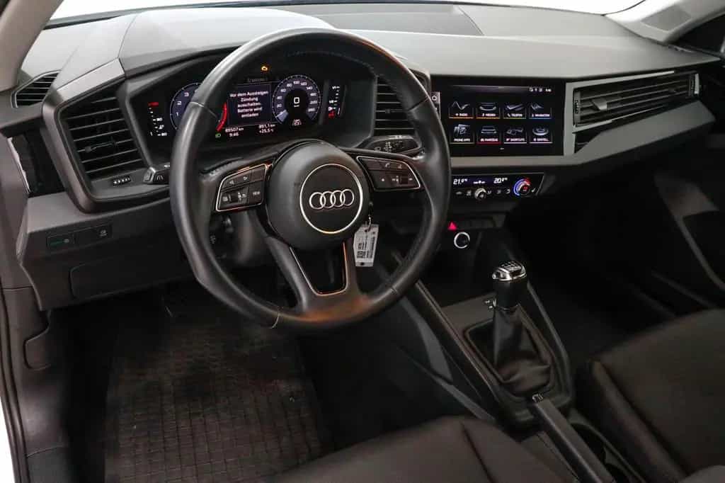 Audi A1 30 TFSI SHZ PDC Virtual Navi Klima Alu 12/2019-photo-16