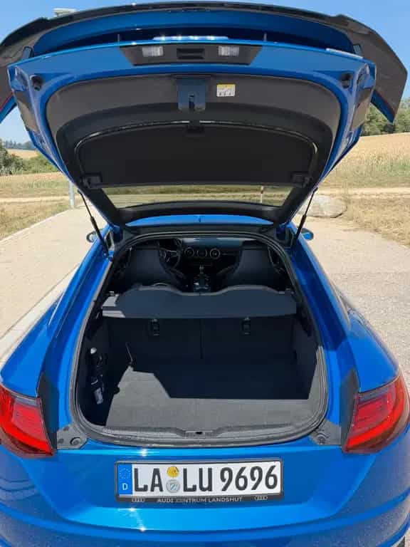Audi TT Coupe 2.0 TFSI S tronic quattro - 02/2018-photo-10