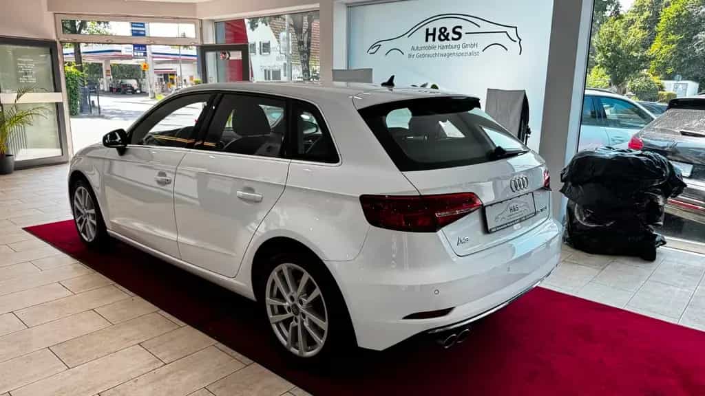 Audi A3 Sportback 35 TFSI design 11/2019-photo-3