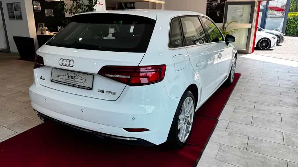Audi A3 Sportback 35 TFSI design 11/2019-photo-7