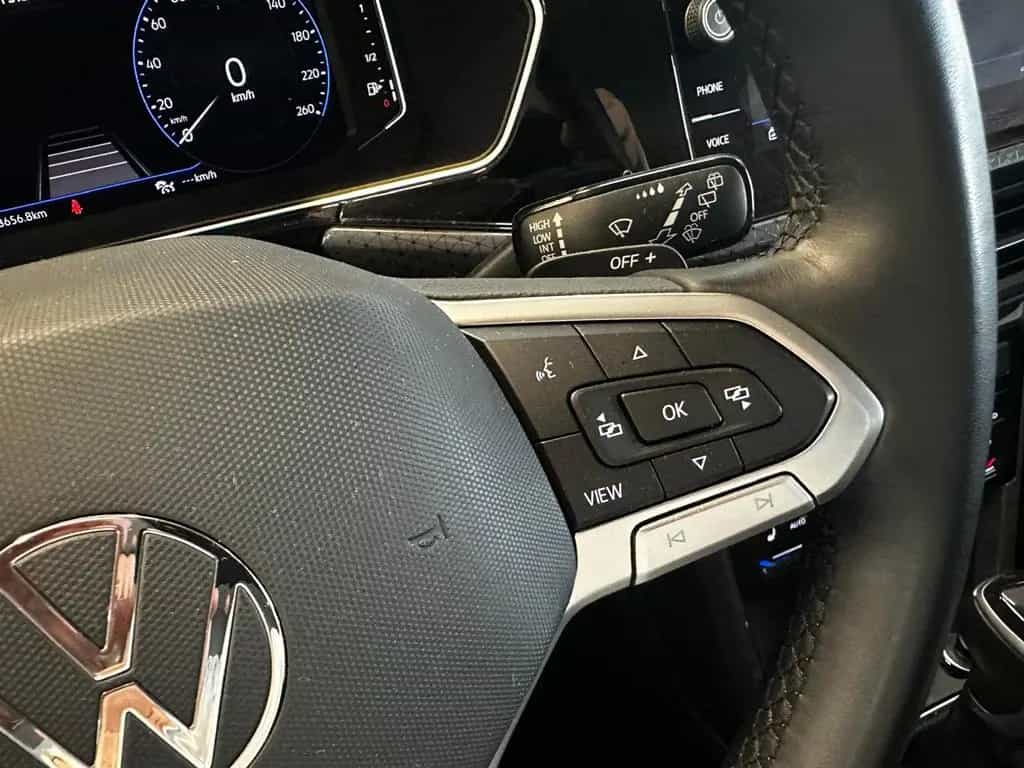 Volkswagen T-Cross Style 1.5  TSI DSG LED ACC *R-Line* 12/2021-photo-31