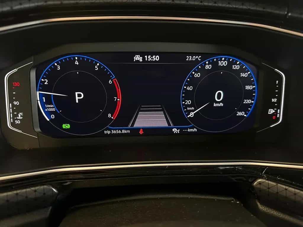 Volkswagen T-Cross Style 1.5  TSI DSG LED ACC *R-Line* 12/2021-photo-33