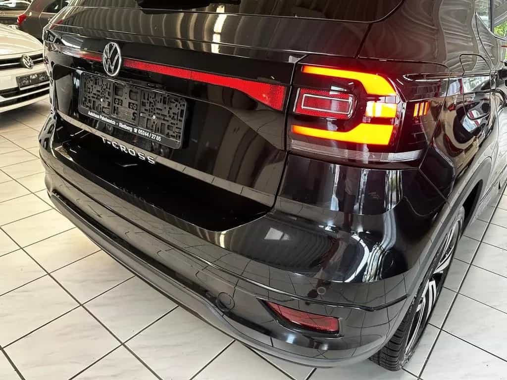 Volkswagen T-Cross Style 1.5  TSI DSG LED ACC *R-Line* 12/2021-photo-9