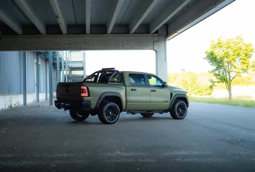 Dodge RAM 5.7 V8 HEMI 4x4 LARAMIE OFFROAD TRX Styling 10/2024-photo-1