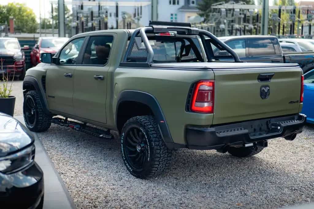 Dodge RAM 5.7 V8 HEMI 4x4 LARAMIE OFFROAD TRX Styling 10/2024-photo-13