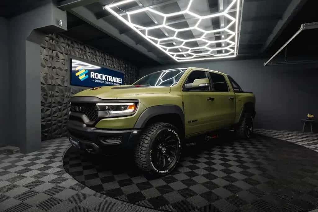 Dodge RAM 5.7 V8 HEMI 4x4 LARAMIE OFFROAD TRX Styling 10/2024-photo-15