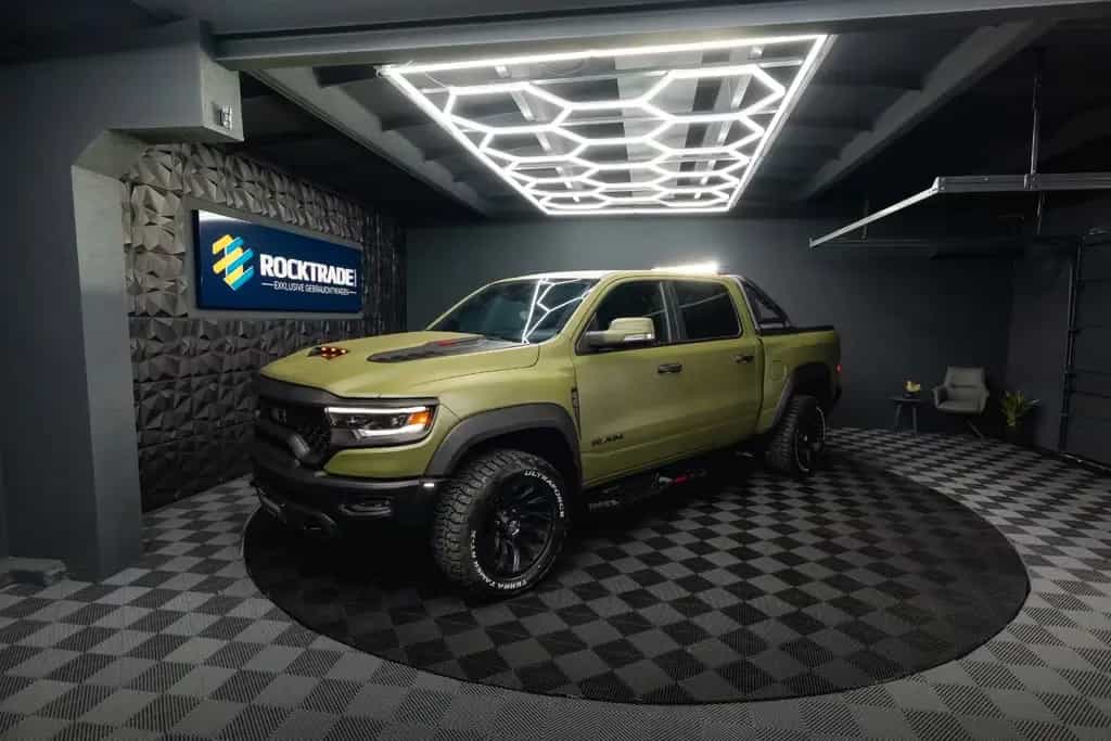 Dodge RAM 5.7 V8 HEMI 4x4 LARAMIE OFFROAD TRX Styling 10/2024-photo-16