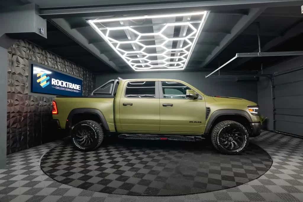 Dodge RAM 5.7 V8 HEMI 4x4 LARAMIE OFFROAD TRX Styling 10/2024-photo-21
