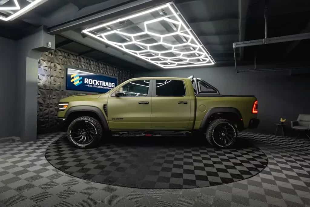 Dodge RAM 5.7 V8 HEMI 4x4 LARAMIE OFFROAD TRX Styling 10/2024-photo-29