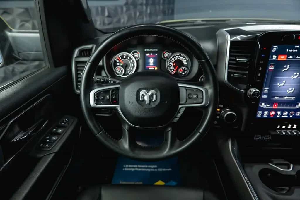 Dodge RAM 5.7 V8 HEMI 4x4 LARAMIE OFFROAD TRX Styling 10/2024-photo-37