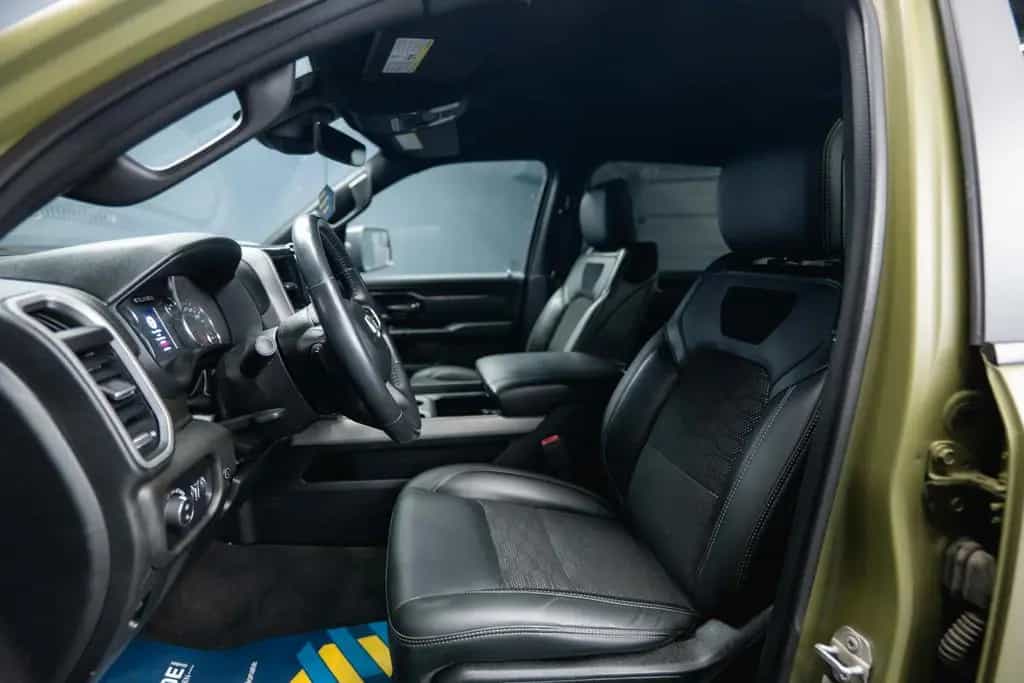 Dodge RAM 5.7 V8 HEMI 4x4 LARAMIE OFFROAD TRX Styling 10/2024-photo-41