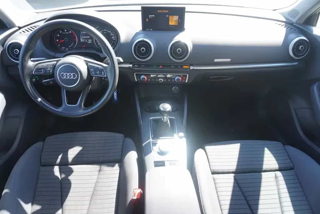 Audi A3 Sportback 30 1.0 TFSI Navi Sitzheizung DAB PD 10/2019-photo-8