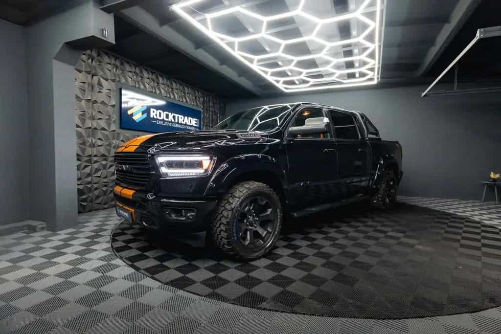 Dodge RAM 5.7 V8 HEMI 4x4 OFFROAD Night-Paket *LED*19% 11/2021-photo-10