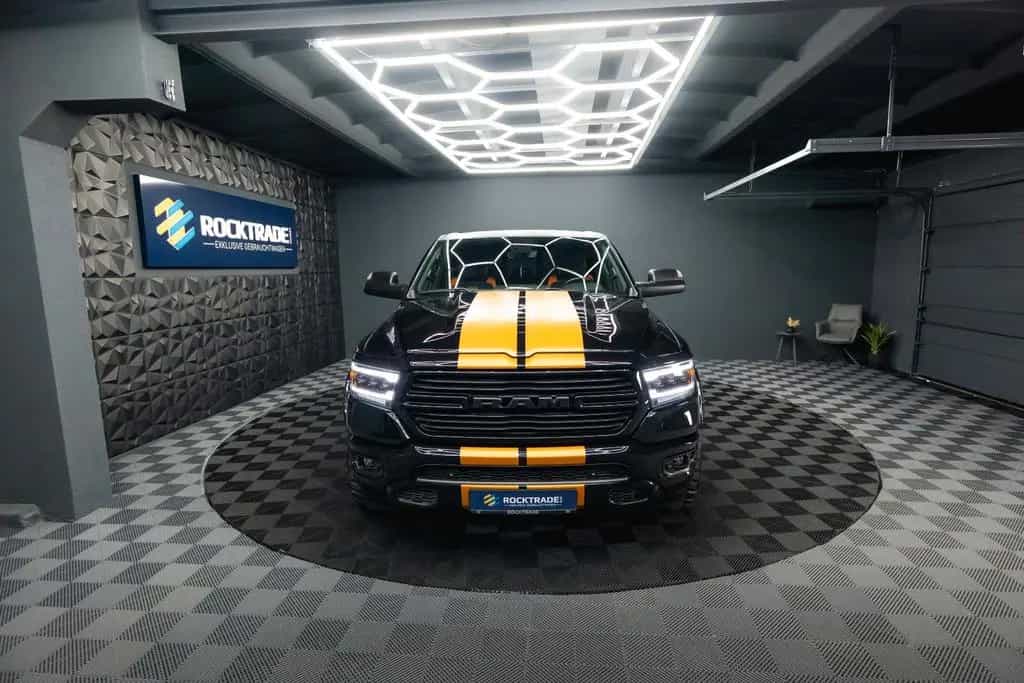 Dodge RAM 5.7 V8 HEMI 4x4 OFFROAD Night-Paket *LED*19% 11/2021-photo-11