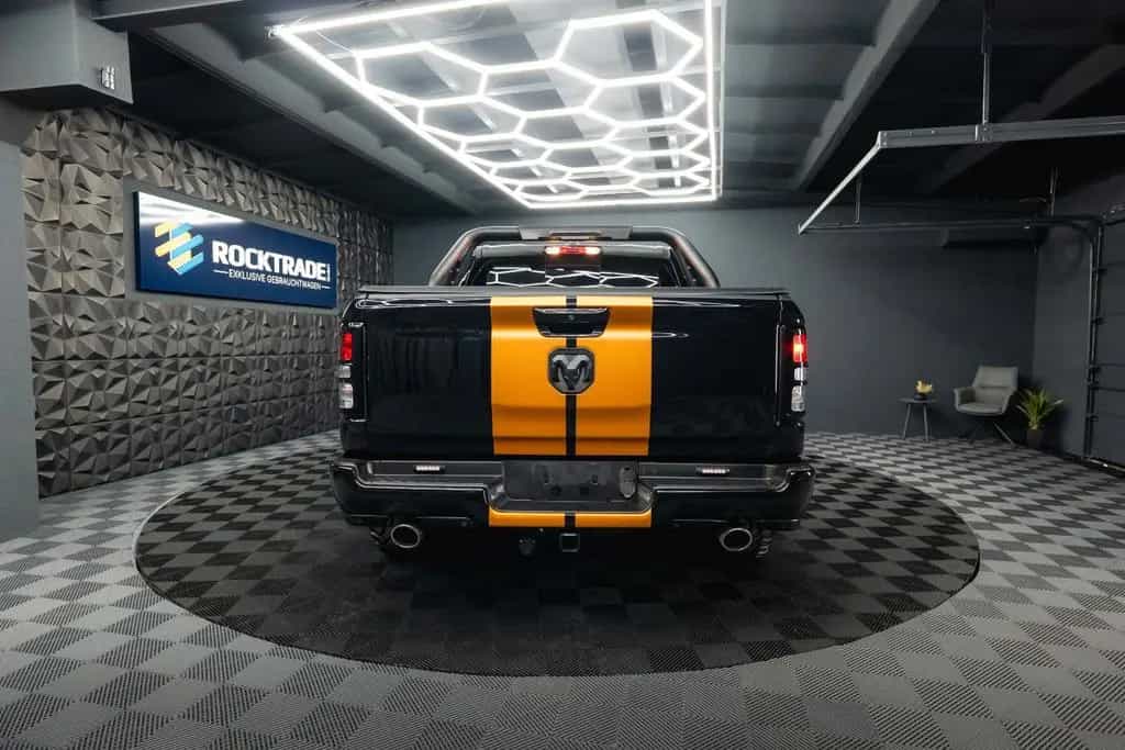 Dodge RAM 5.7 V8 HEMI 4x4 OFFROAD Night-Paket *LED*19% 11/2021-photo-19