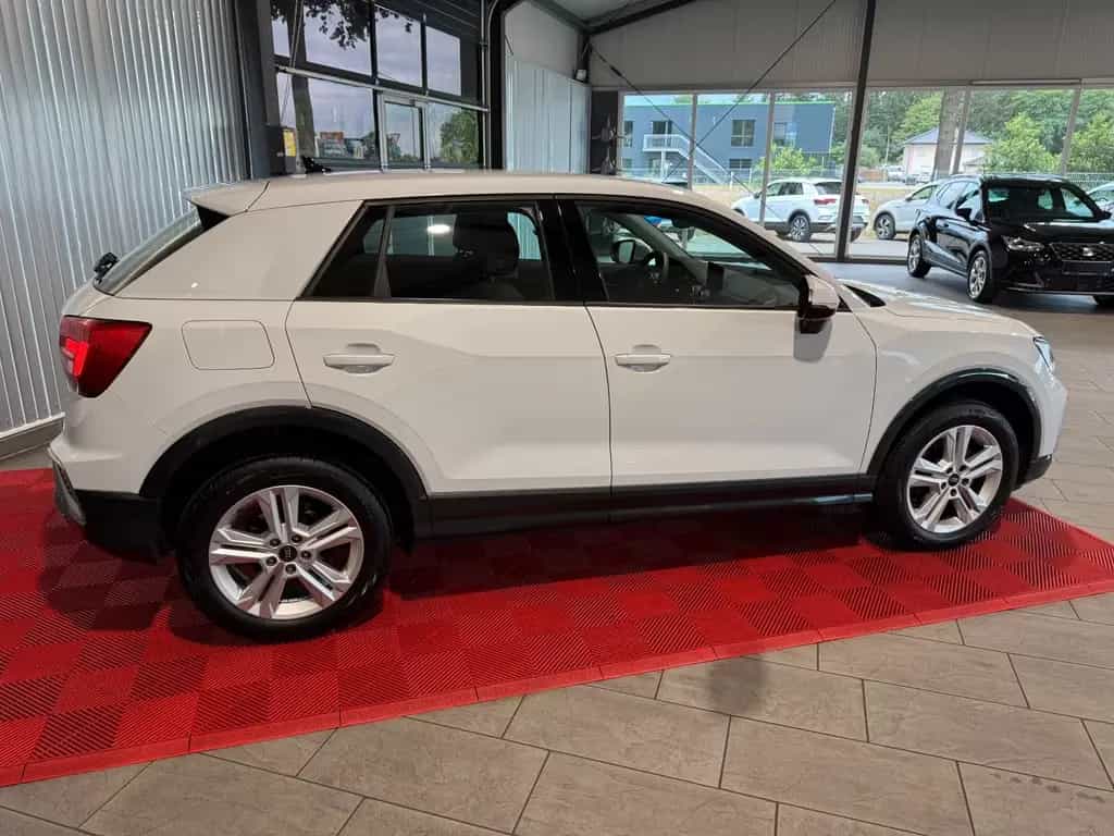 Audi Q2 35 TFSI advanced ACC LED PDC CarPlay 08/2023-photo-14
