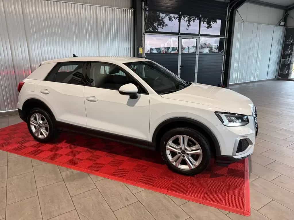 Audi Q2 35 TFSI advanced ACC LED PDC CarPlay 08/2023-photo-16