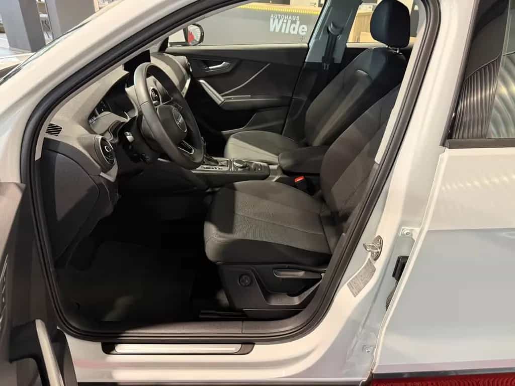 Audi Q2 35 TFSI advanced ACC LED PDC CarPlay 08/2023-photo-20