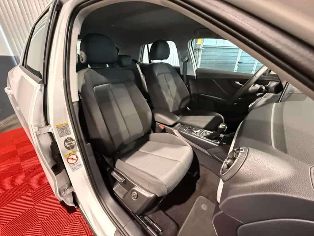 Audi Q2 35 TFSI advanced ACC LED PDC CarPlay 08/2023-photo-28