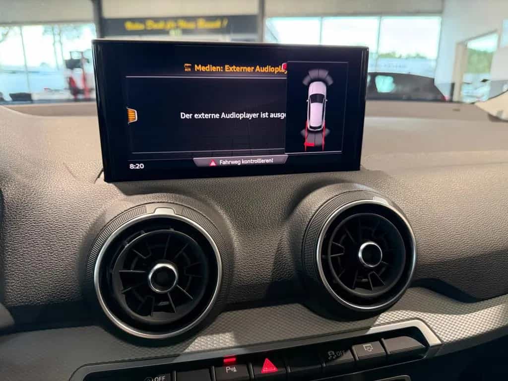 Audi Q2 35 TFSI advanced ACC LED PDC CarPlay 08/2023-photo-38