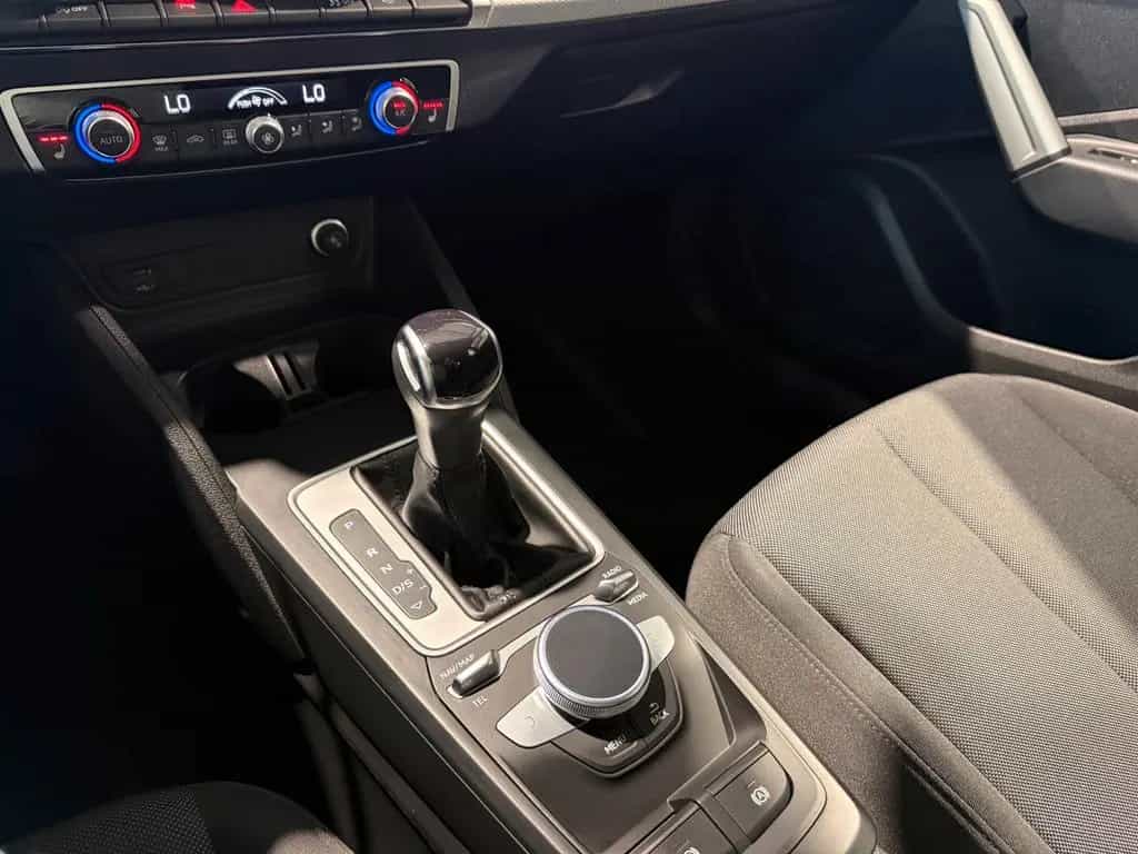 Audi Q2 35 TFSI advanced ACC LED PDC CarPlay 08/2023-photo-40