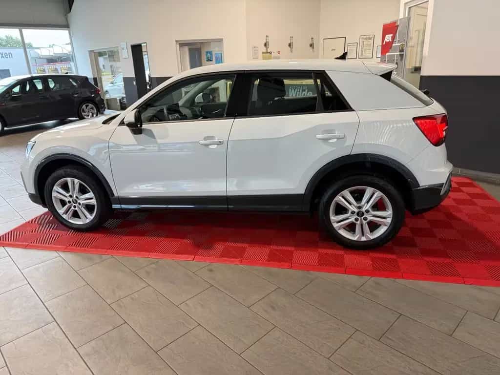 Audi Q2 35 TFSI advanced ACC LED PDC CarPlay 08/2023-photo-6