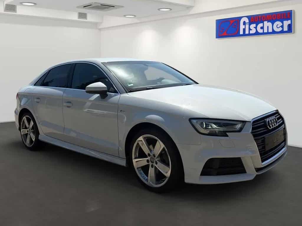 Audi A3 35 TFSI S tronic sport DSG Garantie Navi Klim 03/2019-photo-1