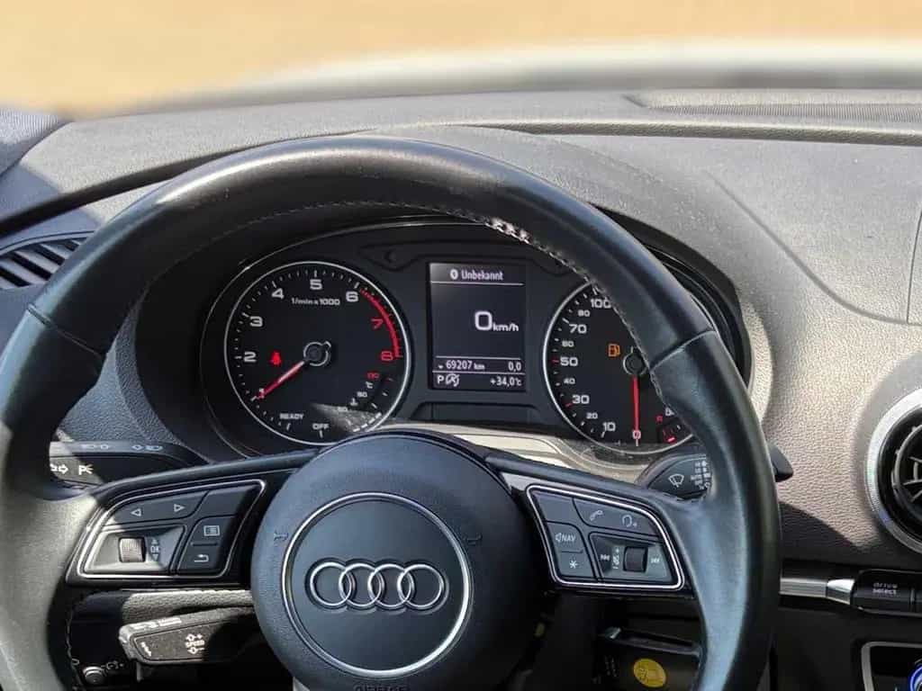 Audi A3 35 TFSI S tronic sport DSG Garantie Navi Klim 03/2019-photo-16