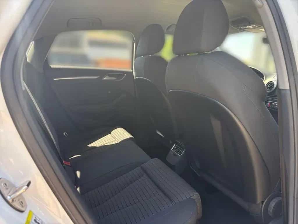 Audi A3 35 TFSI S tronic sport DSG Garantie Navi Klim 03/2019-photo-19