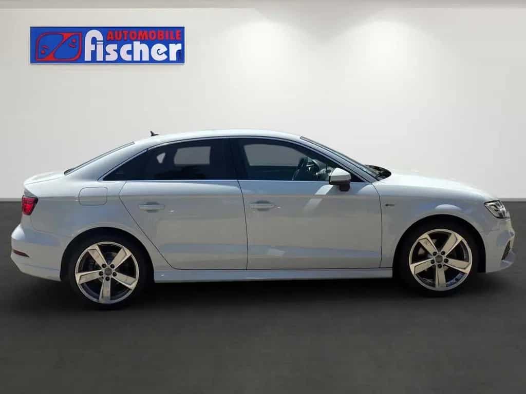 Audi A3 35 TFSI S tronic sport DSG Garantie Navi Klim 03/2019-photo-2