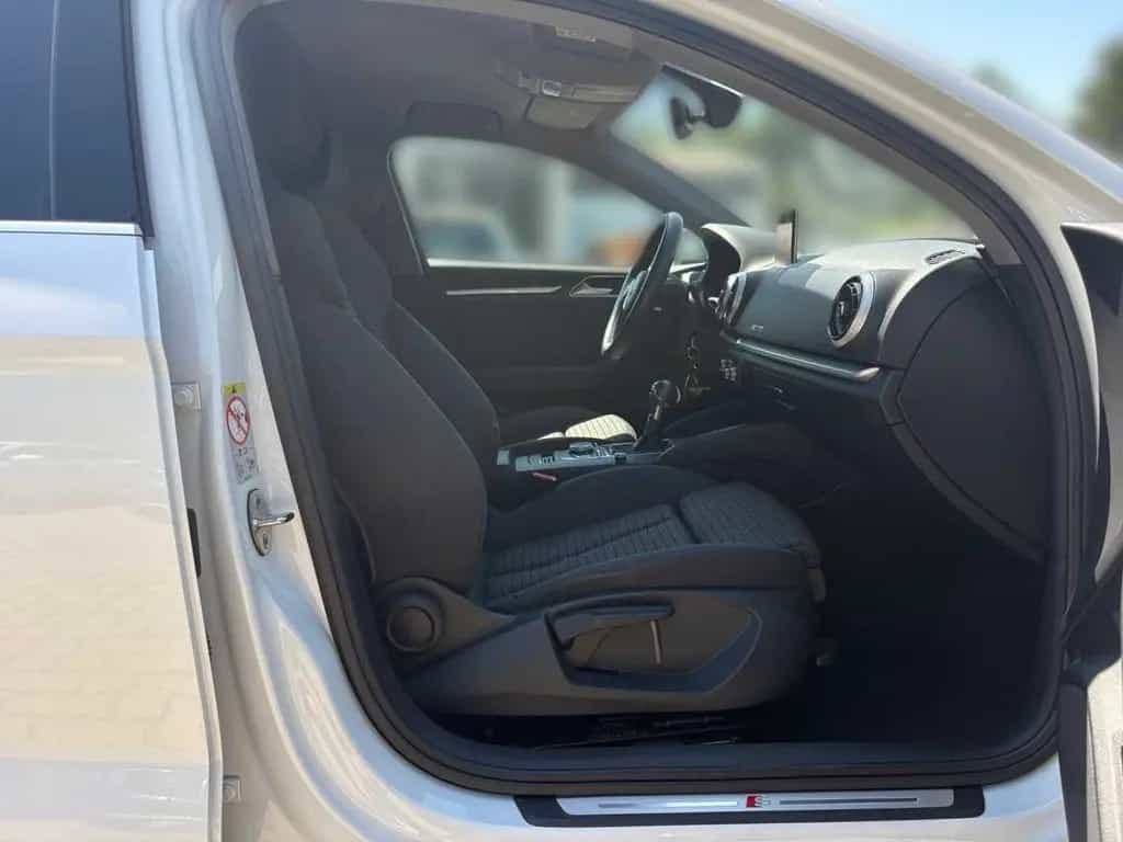 Audi A3 35 TFSI S tronic sport DSG Garantie Navi Klim 03/2019-photo-21
