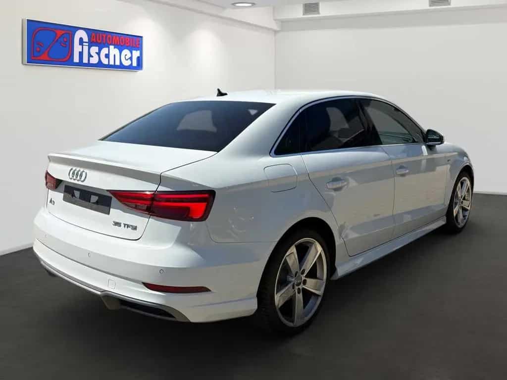 Audi A3 35 TFSI S tronic sport DSG Garantie Navi Klim 03/2019-photo-3