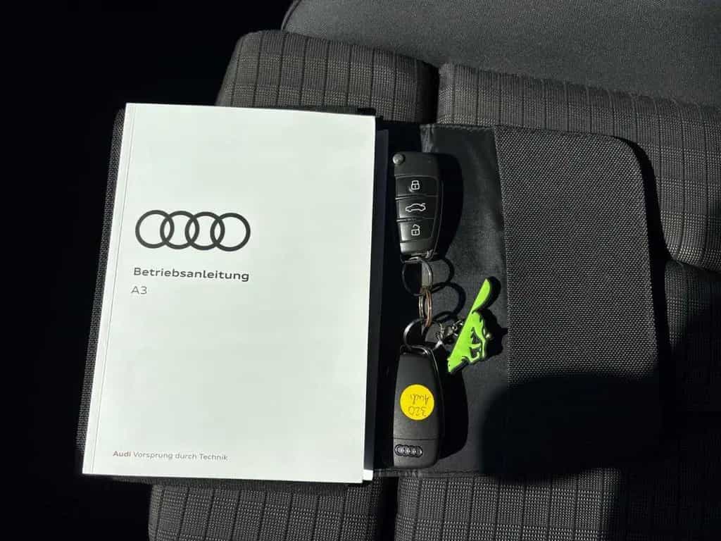Audi A3 35 TFSI S tronic sport DSG Garantie Navi Klim 03/2019-photo-34