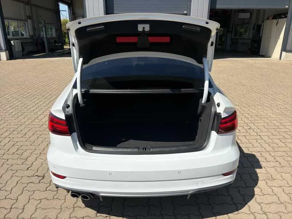 Audi A3 35 TFSI S tronic sport DSG Garantie Navi Klim 03/2019-photo-9