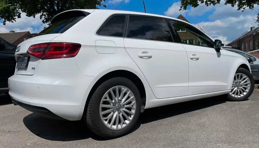 Audi A3 Sportback ambiente, Xenon, Pano, GRA, SHZ 11/2015-photo-3