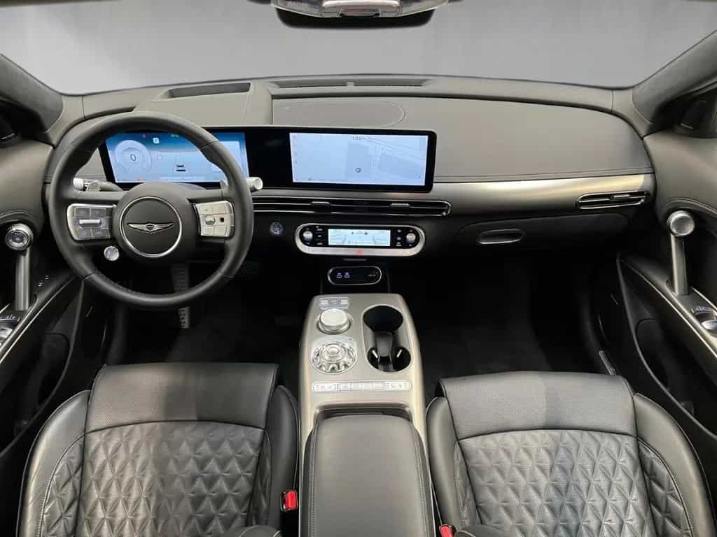 Genesis GV60 Sport Elektro 4WD Sportpaket Panorama Memor 02/2025-photo-11