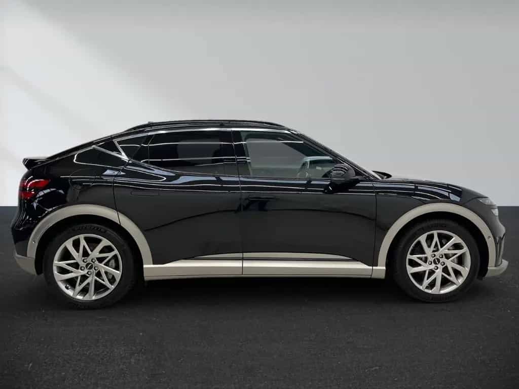 Genesis GV60 Sport Elektro 4WD Sportpaket Panorama Memor 02/2025-photo-4