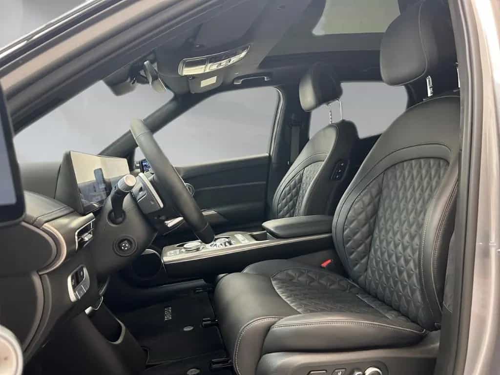 Genesis GV60 Sport Elektro 4WD Panorama Memory Sitze Sou 11/2023-photo-9