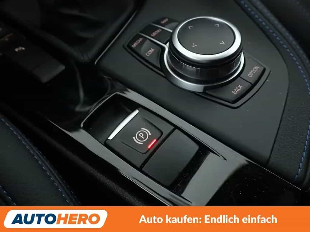 BMW X1 sDrive 18i M Sport Aut.*NAVI*TEMPO*LED*CAM*SH 05/2022-photo-29