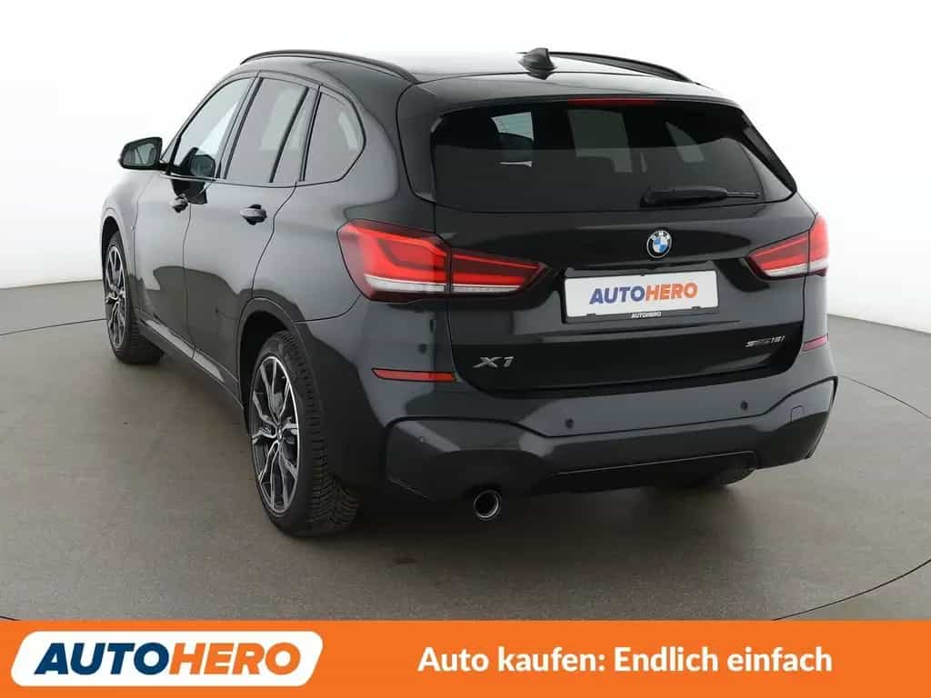 BMW X1 sDrive 18i M Sport Aut.*NAVI*TEMPO*LED*CAM*SH 05/2022-photo-3