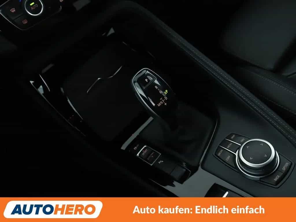 BMW X1 sDrive 20i M Sport Aut.*NAVI*LED*TEMPO*PDC* 05/2020-photo-24