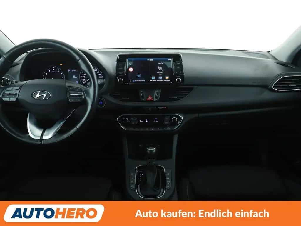 Hyundai i30 1.4 TGDI YES! Plus Aut.*NAV*LED*TEMPO*CAM* 11/2019-photo-11