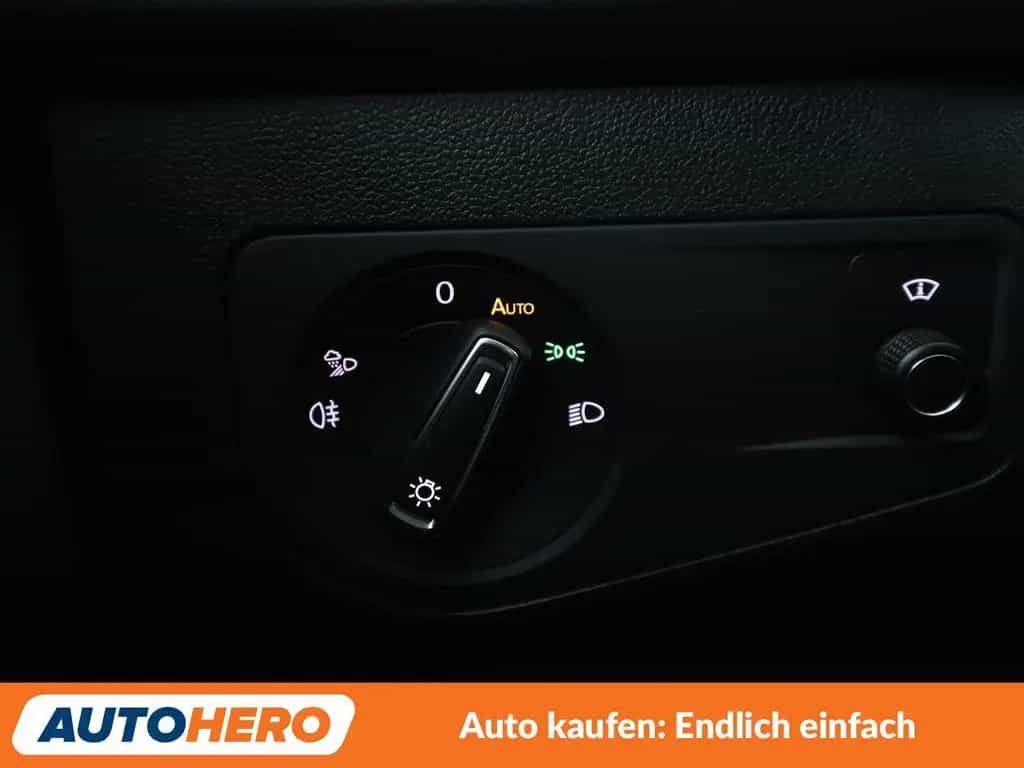 Volkswagen Tiguan Allspace 2.0 TSI R-Line 4Motion Aut.*NAVI 10/2024-photo-28