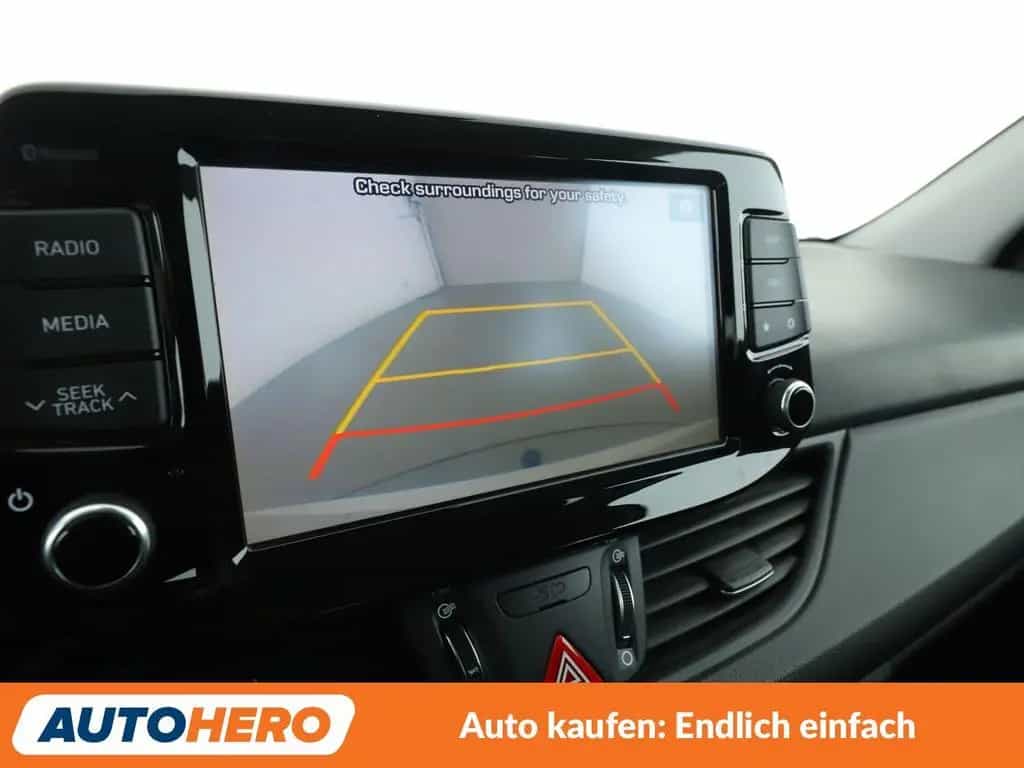 Hyundai i30 1.4 TGDI YES! Plus*NAV*LED*TEMPO*CAM*PDC*AHK 06/2019-photo-21